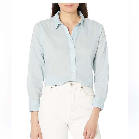 NIC+ZOE Tops - NWT Nic + Zoe Lightweight Button Shirt